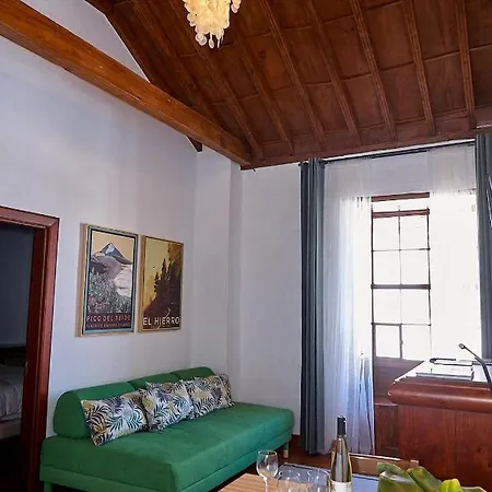 Apartahotel Platanera 4*