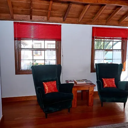 Platanera Aparthotel *