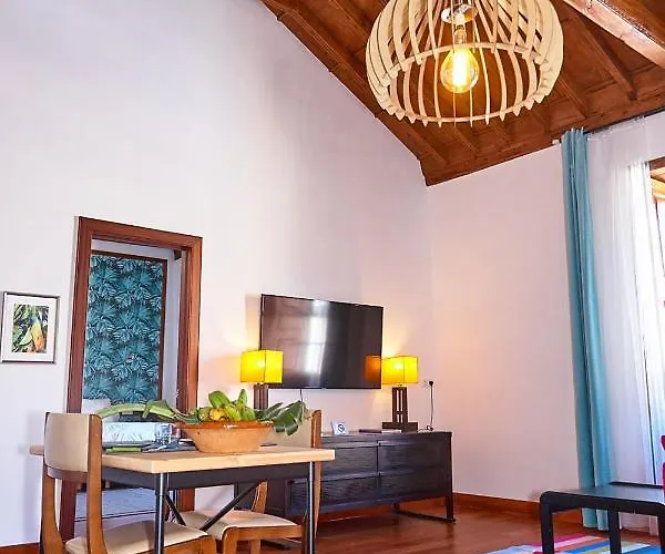 Platanera Aparthotel 4*