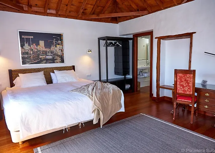 Platanera Aparthotel